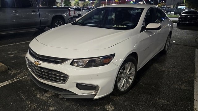 Used 2017 Chevrolet Malibu LT