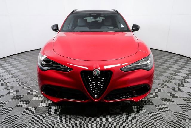 New 2025 Alfa Romeo Stelvio Sprint image 37