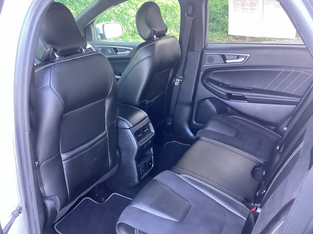 Used 2019 Ford Edge ST w/ Equipment Group 401A AWD/4WD image 45