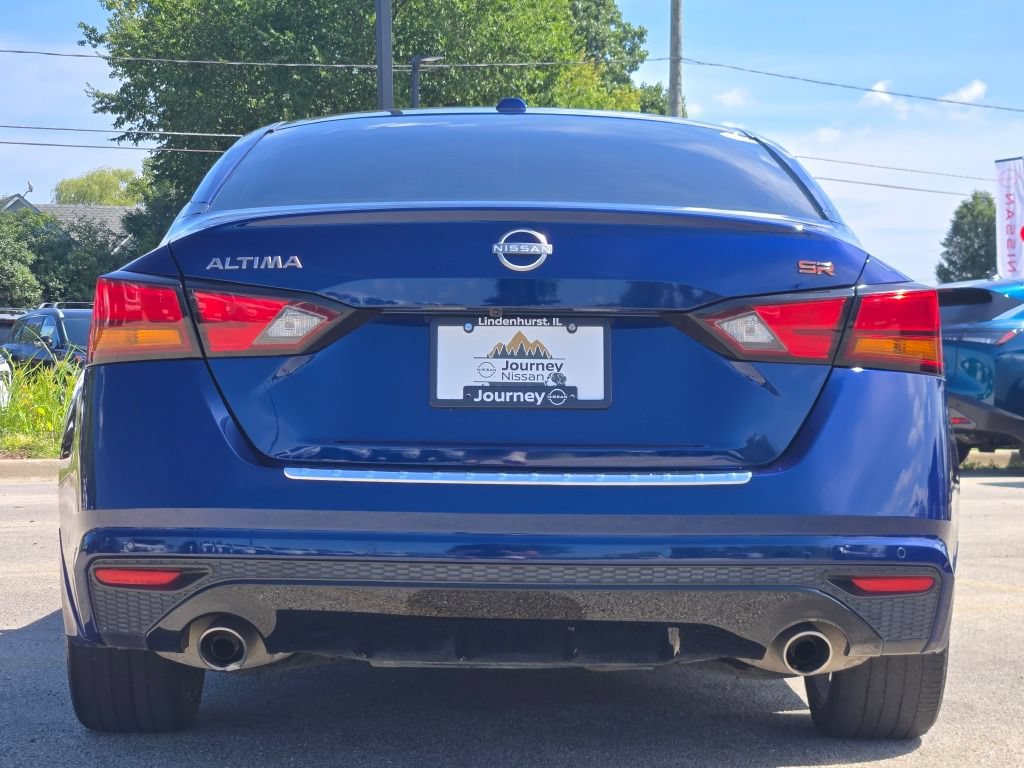 Used 2023 Nissan Altima 2.5 SR w/ SR Premium Package FWD image 15