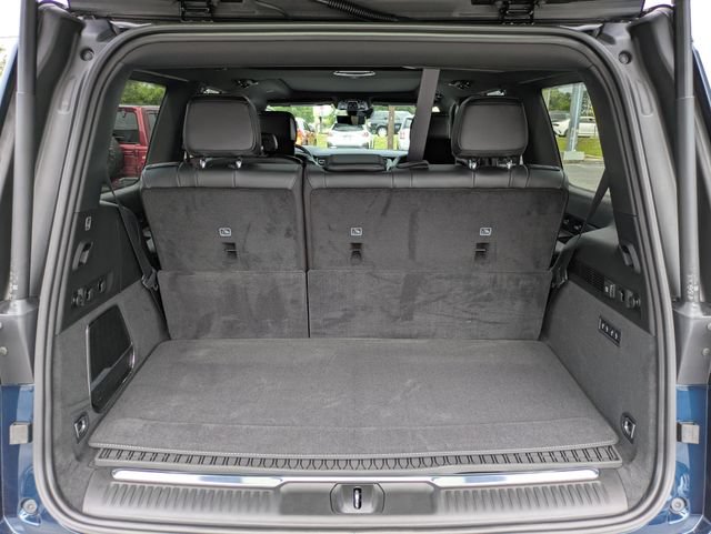 New 2026 Jeep Grand Wagoneer Summit w/ Rear Seat Video Group I AWD/4WD image 13