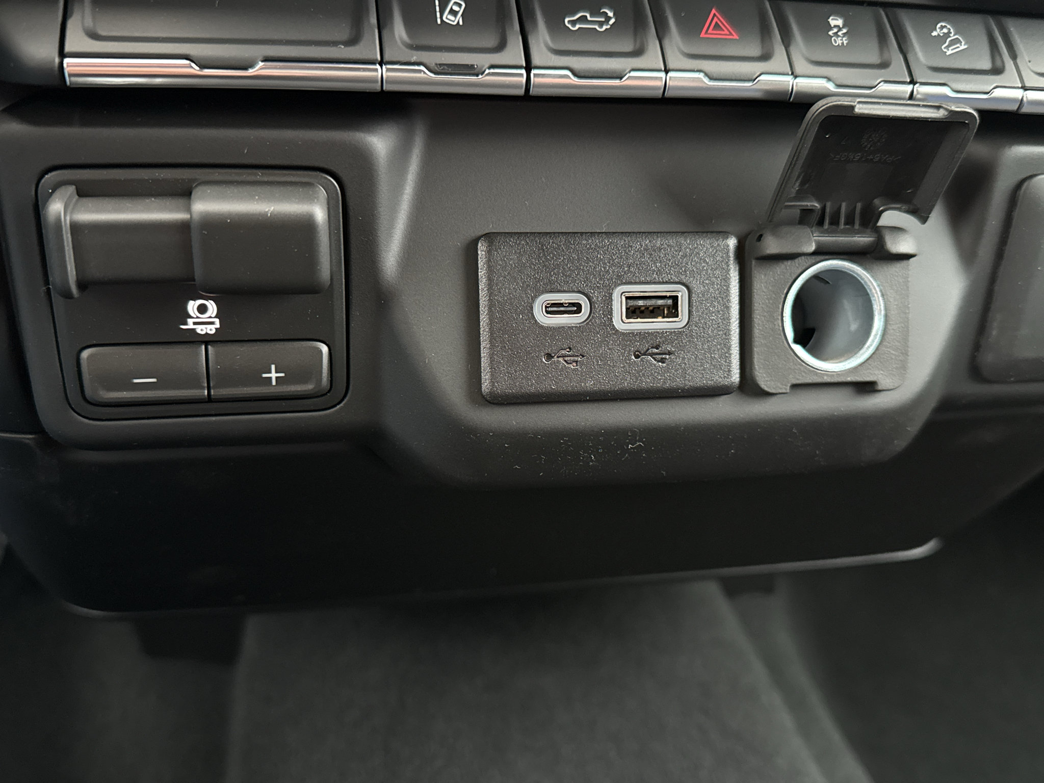 New 2026 Chevrolet Silverado 2500 W/T AWD/4WD image 35