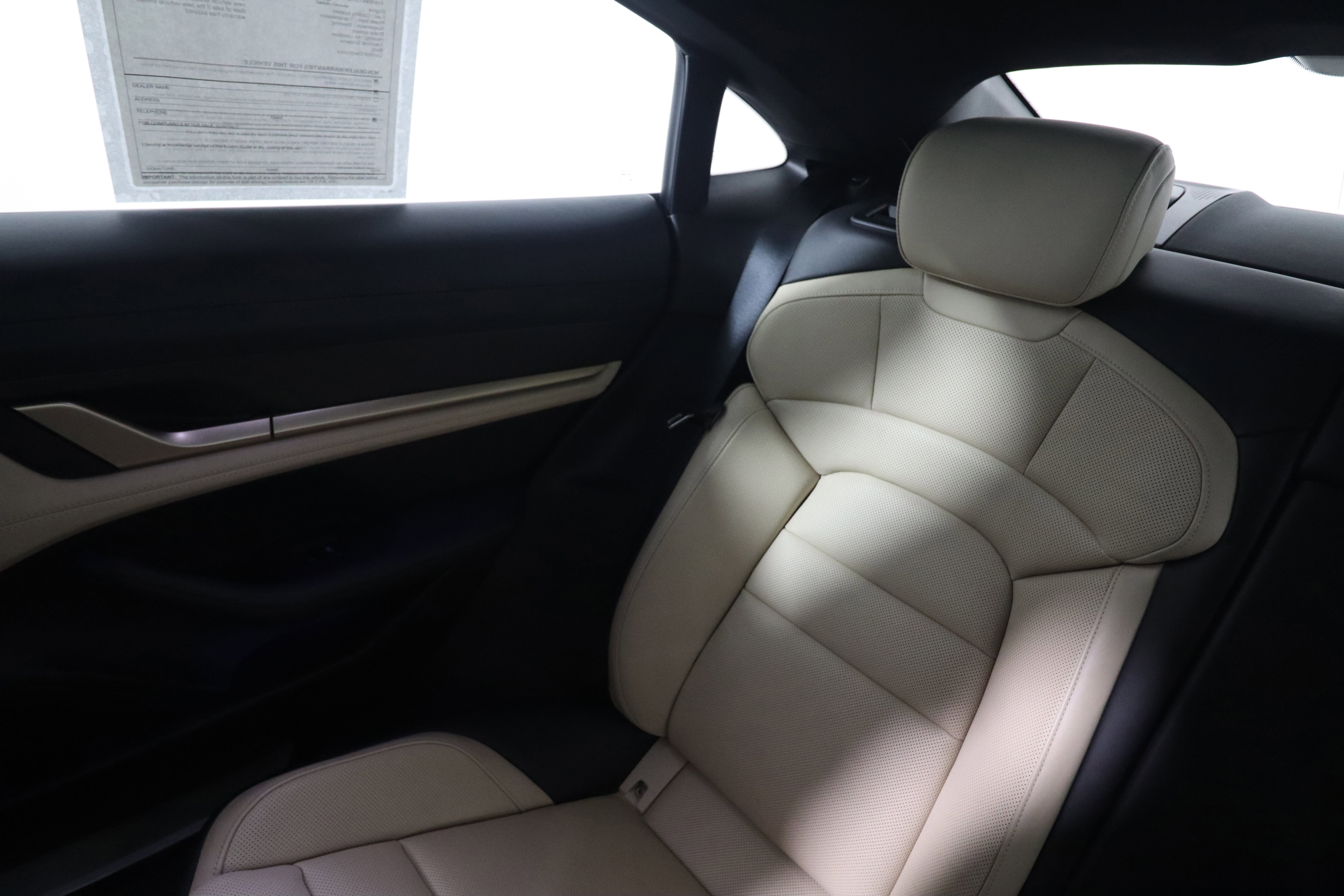 Certified 2021 Porsche Taycan 4S image 15