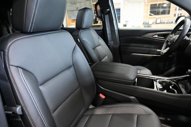 New 2026 Chevrolet Traverse LT w/ Driver Confidence Package image 8