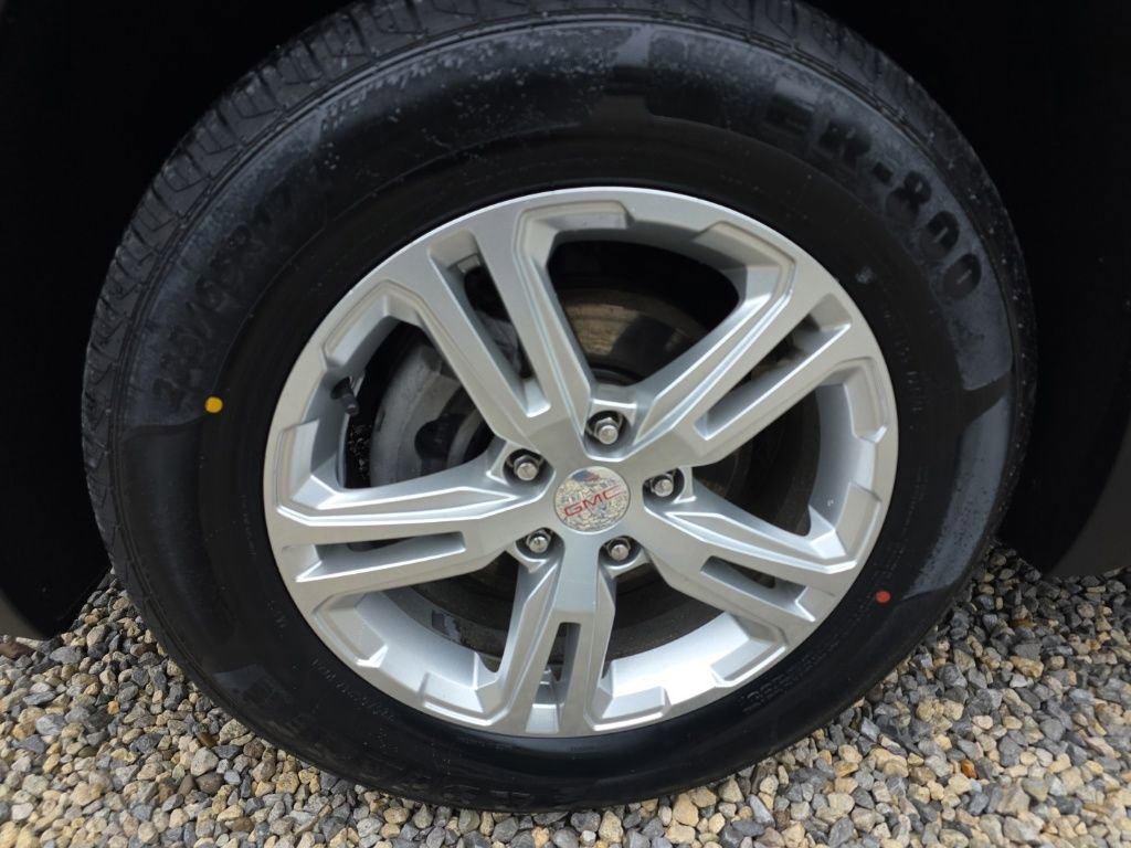 Used 2019 GMC Terrain SLE w/ LPO, Floor Liner Package AWD/4WD image 12