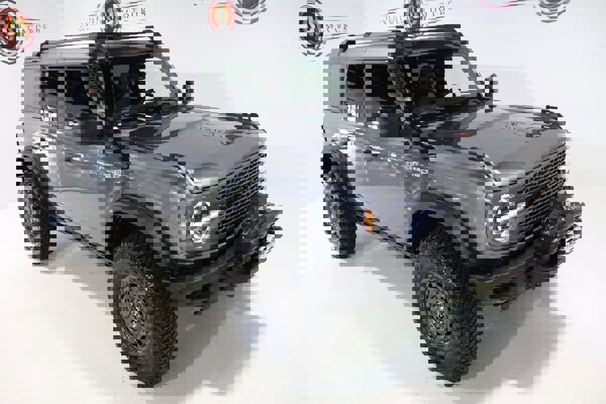 Used 2024 Ford Bronco Everglades image 31