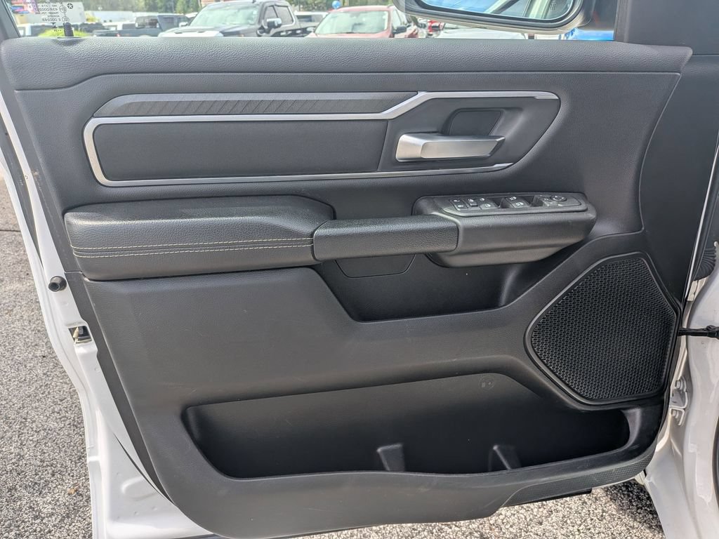 Used 2025 RAM 1500 Big Horn AWD/4WD image 11
