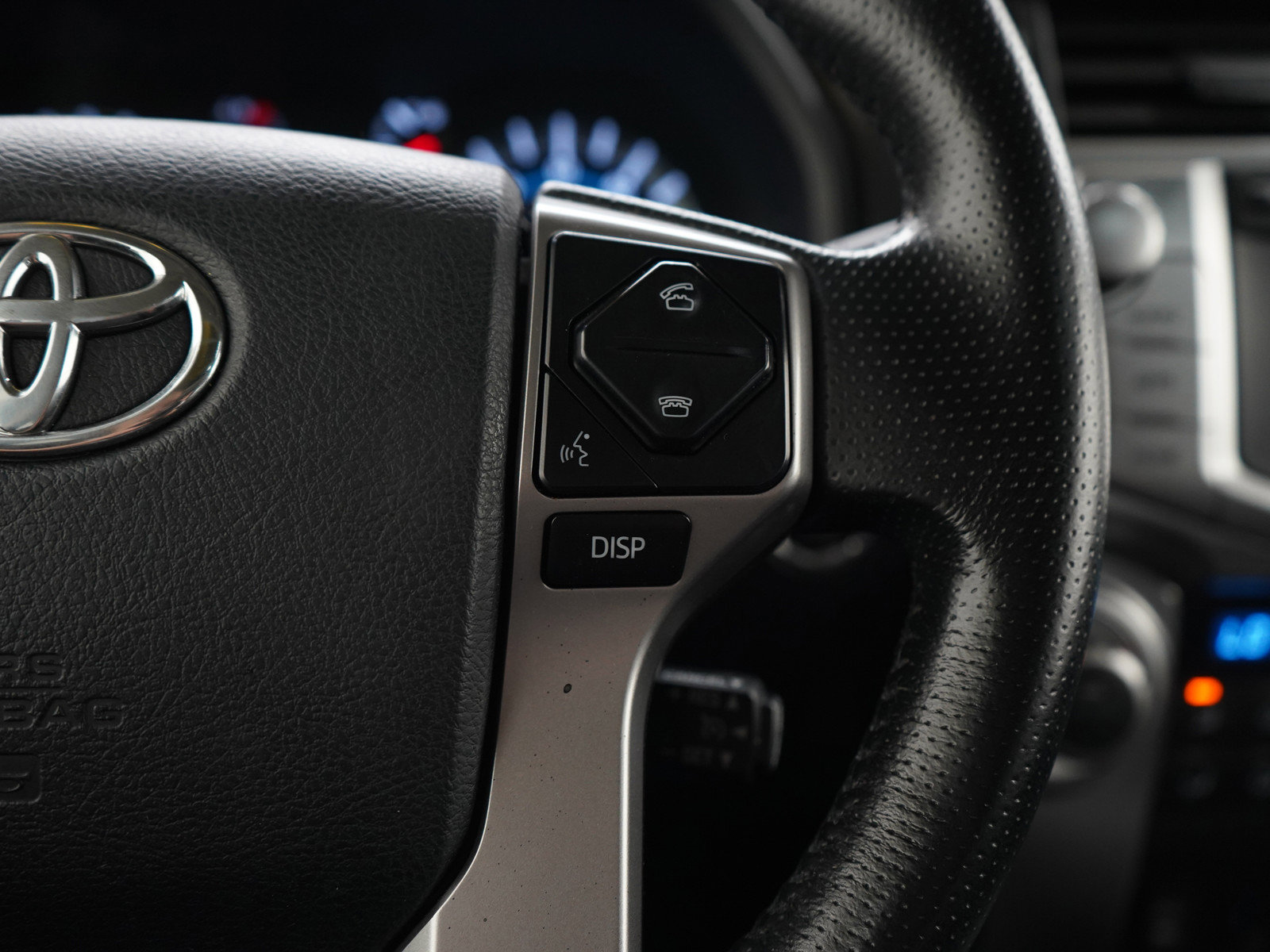 Used 2015 Toyota 4Runner Limited AWD/4WD image 29