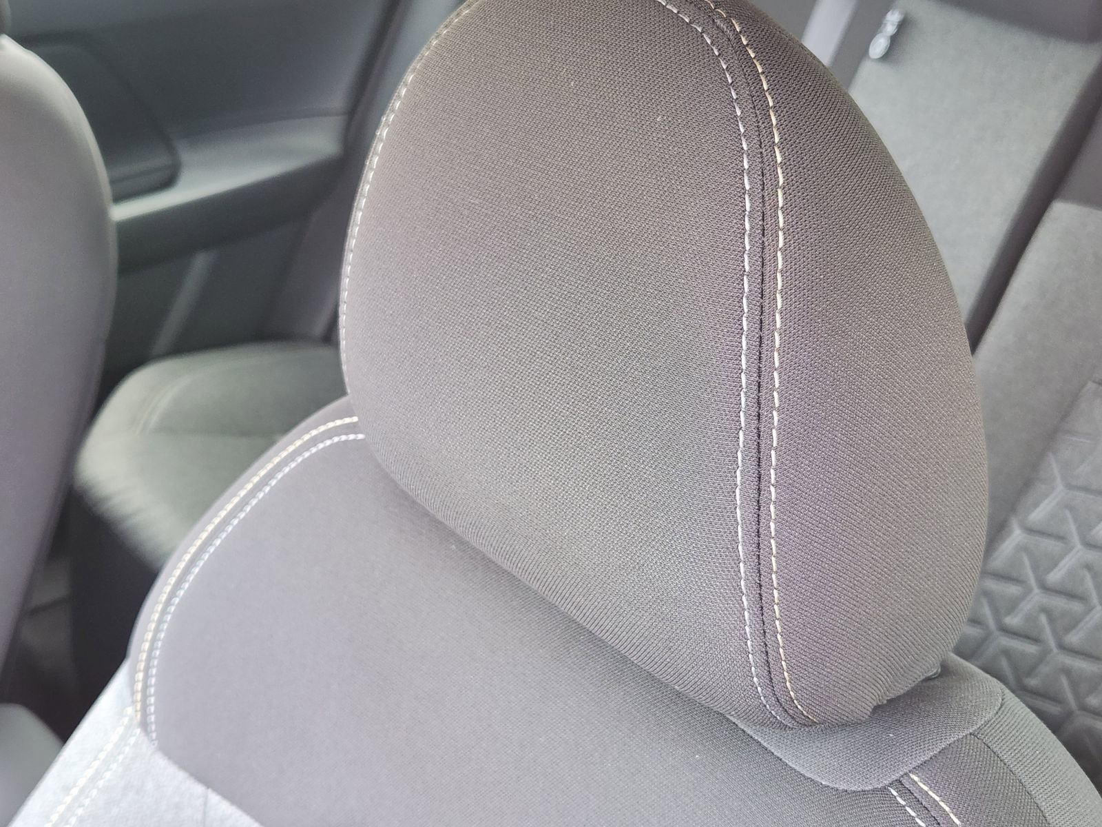 New 2026 Nissan Kicks SV image 14