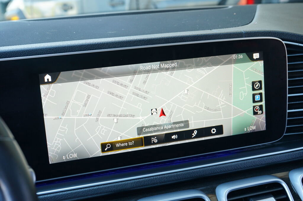 Used 2020 Mercedes-Benz GLS 450 4MATIC image 17