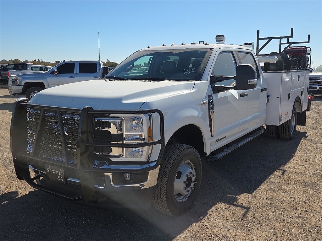 New 2025 Ford F350 XL w/ XL Chrome Package image 1