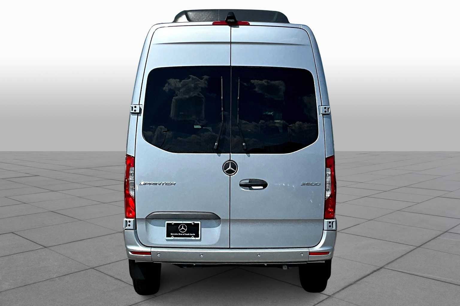 New 2025 Mercedes-Benz Sprinter 2500 image 4