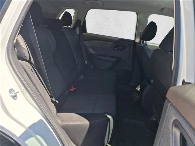Used 2022 Nissan Rogue S AWD/4WD image 18