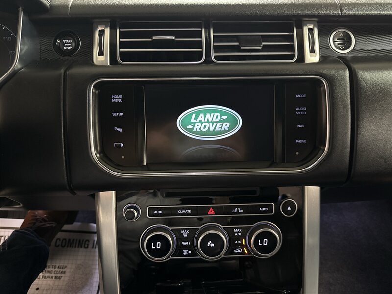 Used 2015 Land Rover Range Rover HSE AWD/4WD image 37