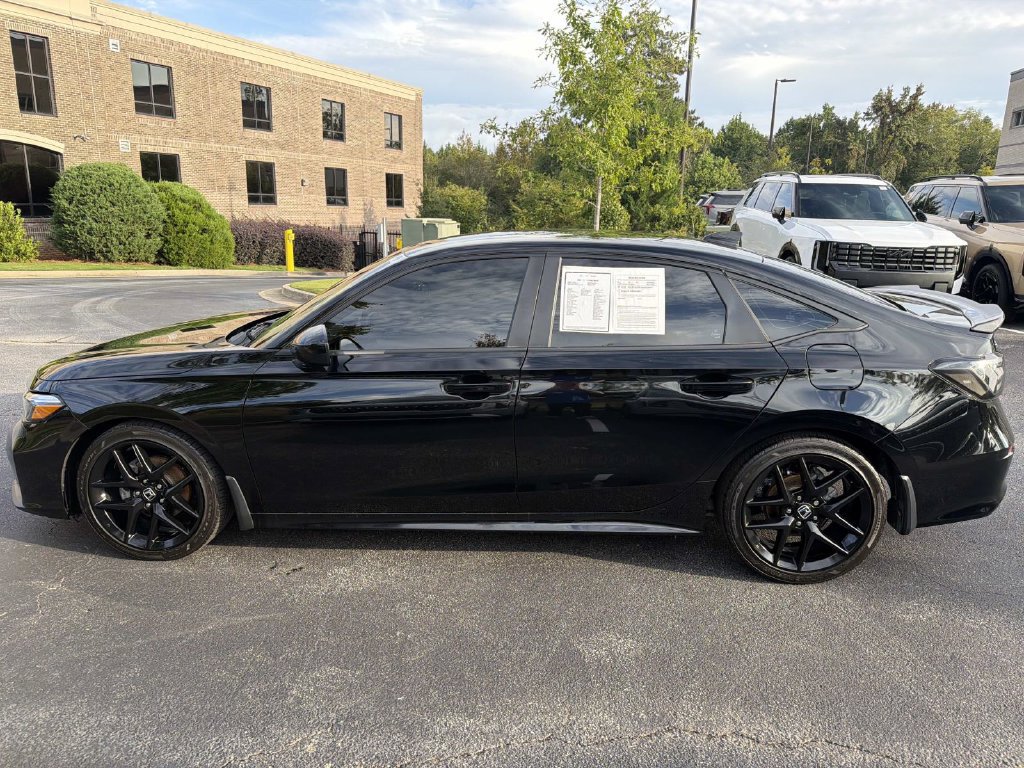 Used 2025 Honda Civic Sport image 6