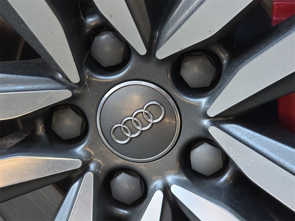 Used 2019 Audi Q8 Premium Plus image 18