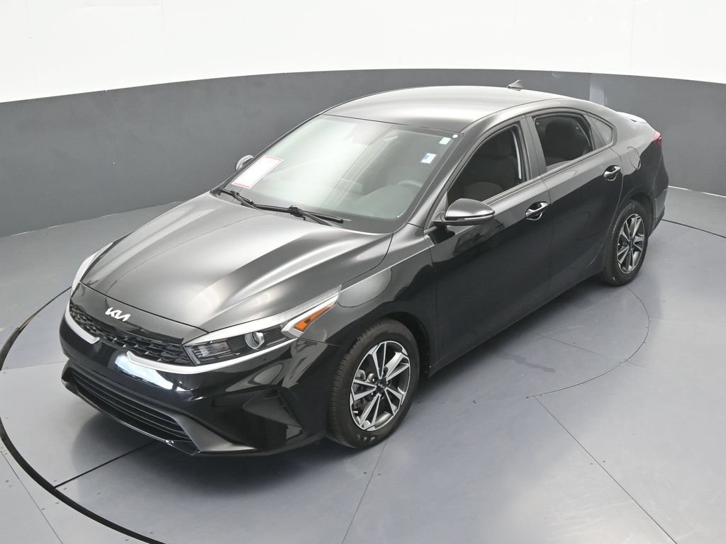 Used 2024 Kia Forte LXS w/ LXS Technology Package FWD image 39