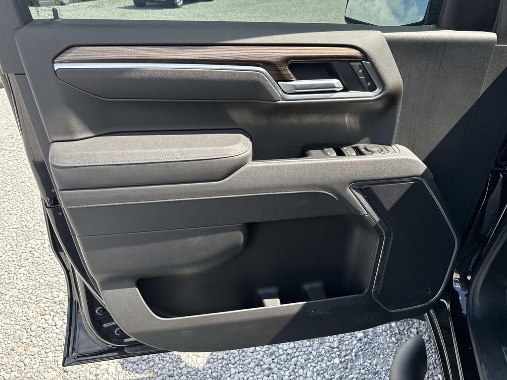 New 2026 Chevrolet Silverado 1500 RST w/ RST Select Package RWD image 18