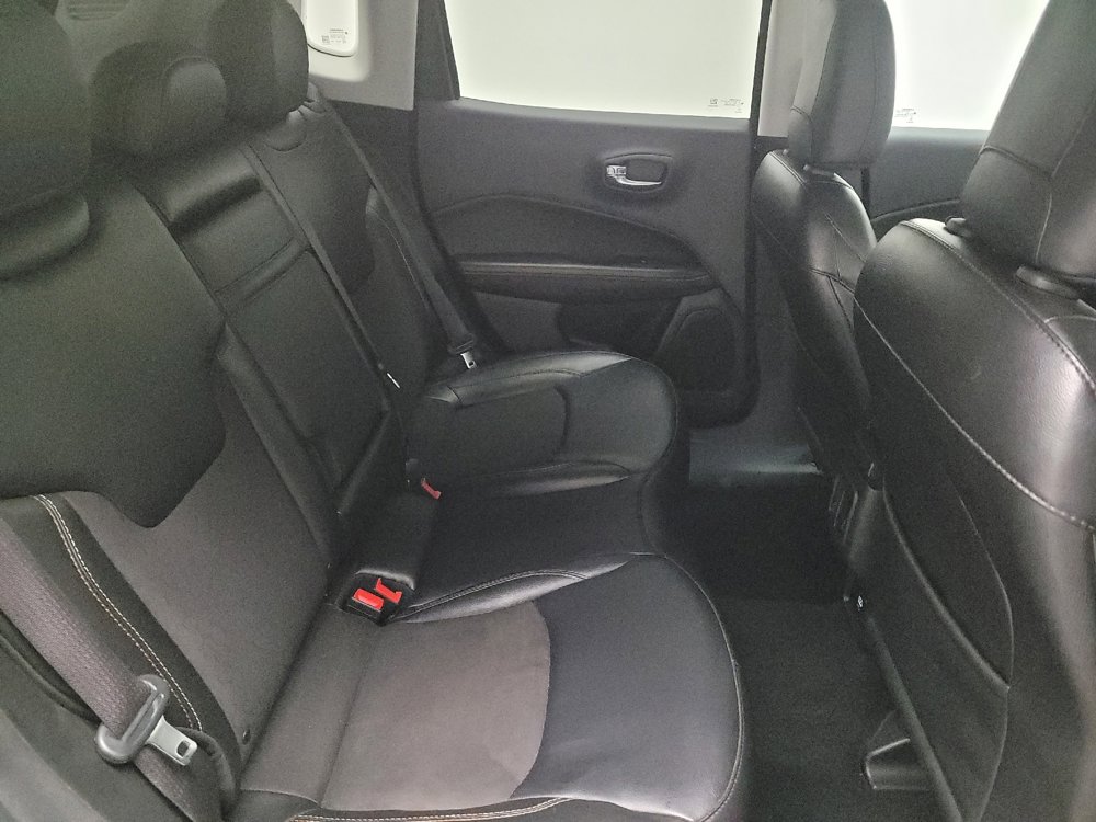 Used 2020 Jeep Compass Latitude image 19