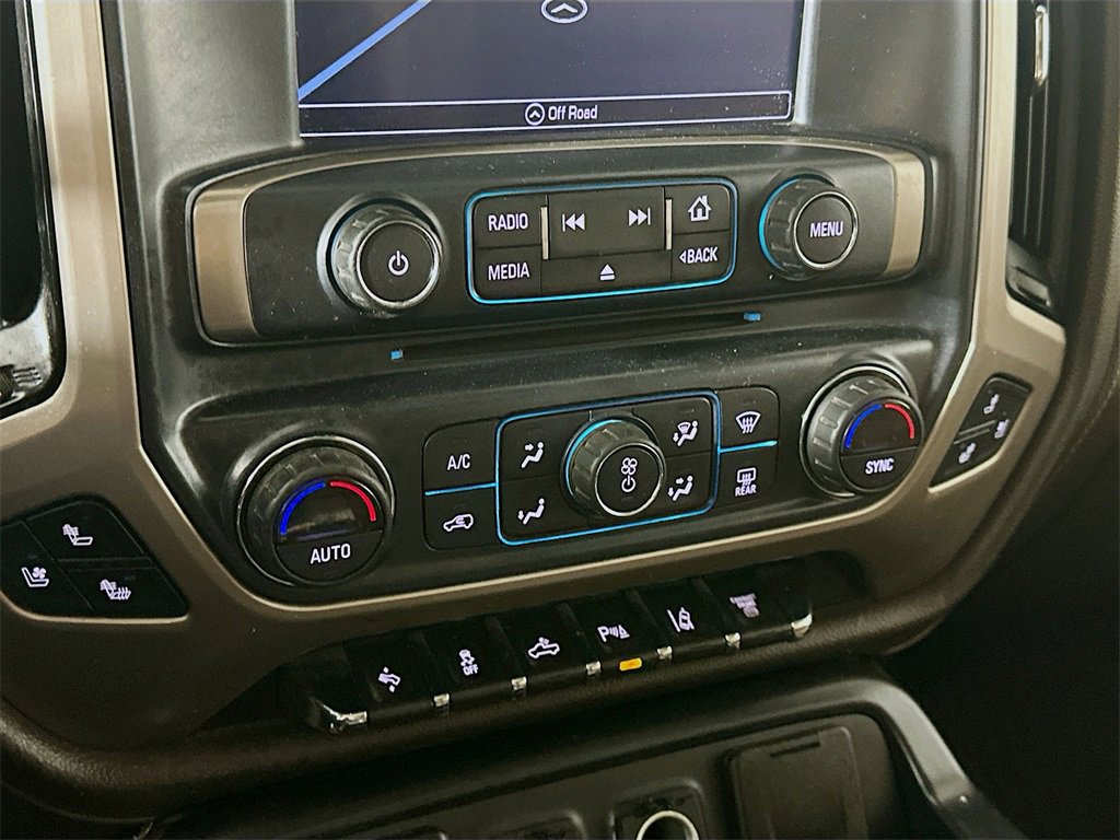 Used 2017 GMC Sierra 3500 Denali w/ Duramax Plus Package image 16