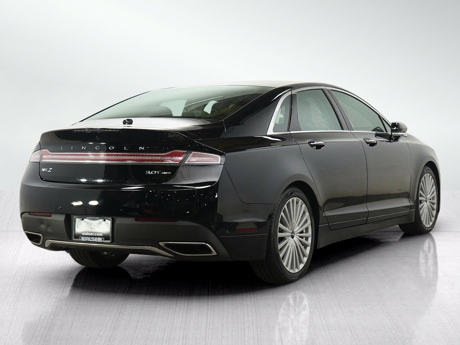 Used 2017 Lincoln MKZ Reserve w/ Technology Package AWD/4WD image 5