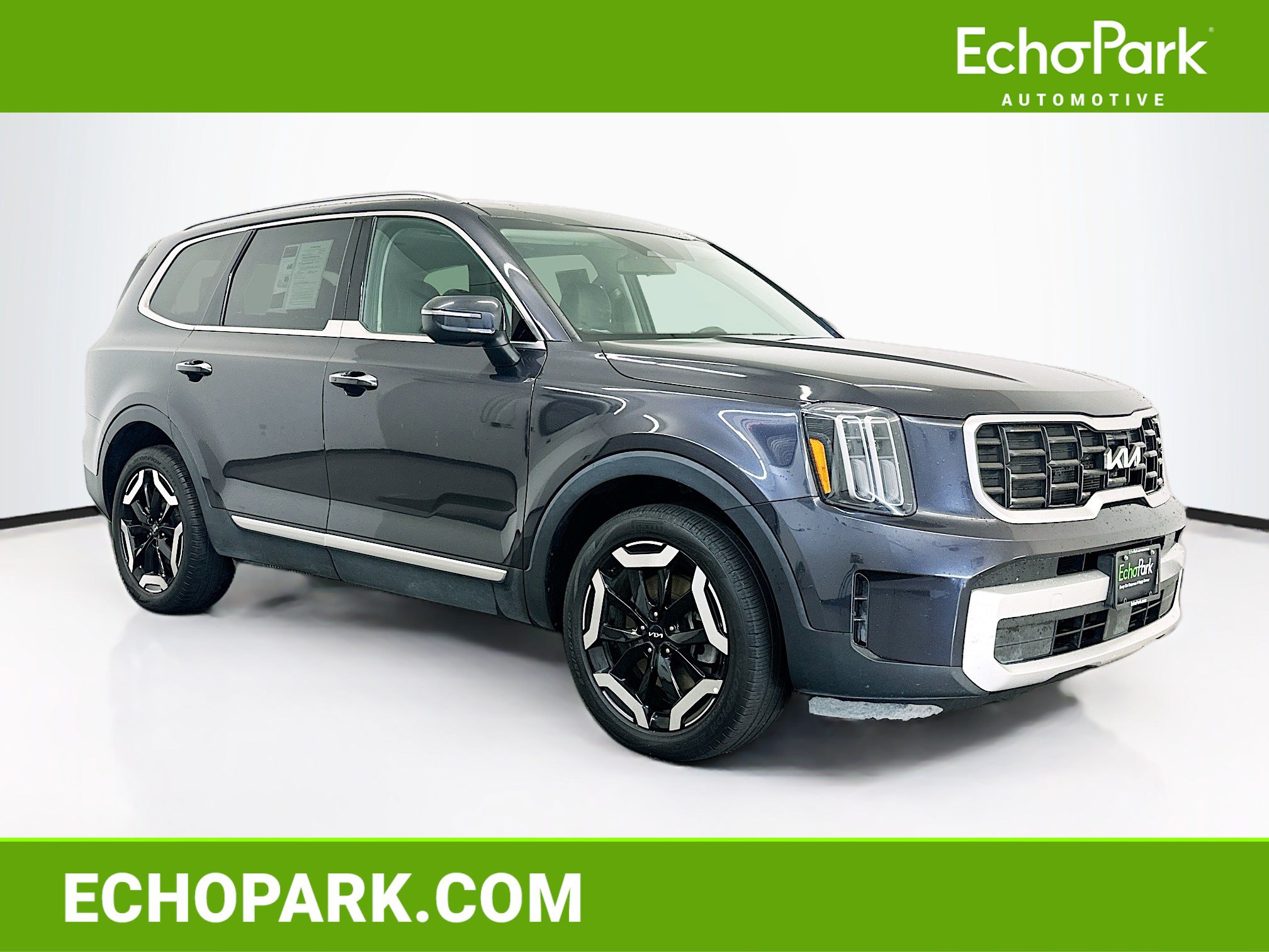 Used 2025 Kia Telluride S AWD/4WD image 1