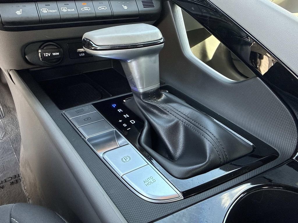 Used 2024 Hyundai Elantra SEL w/ Convenience Package image 34