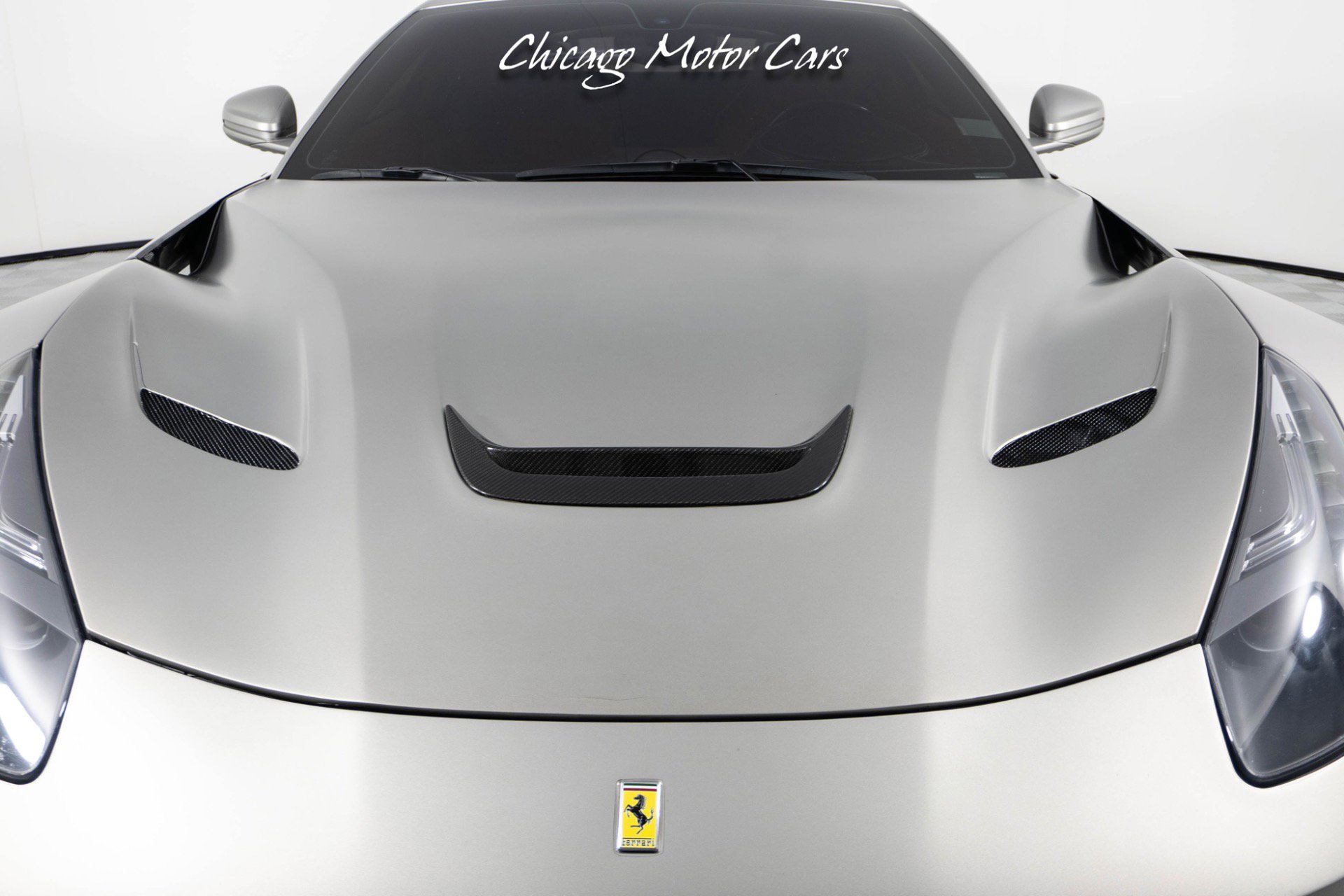 Used 2016 Ferrari F12 Berlinetta RWD image 8