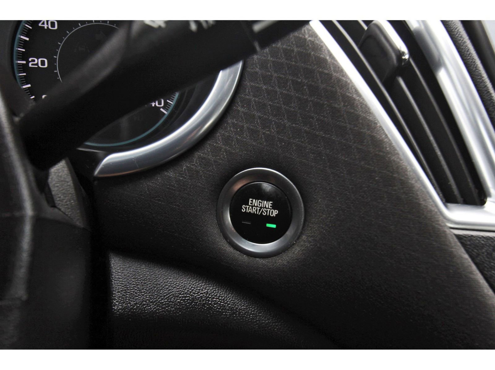 Used 2021 Chevrolet Malibu LT image 22