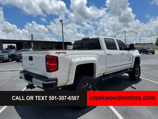 Used 2019 Chevrolet Silverado 2500 LTZ w/ Duramax Plus Package AWD/4WD image 4