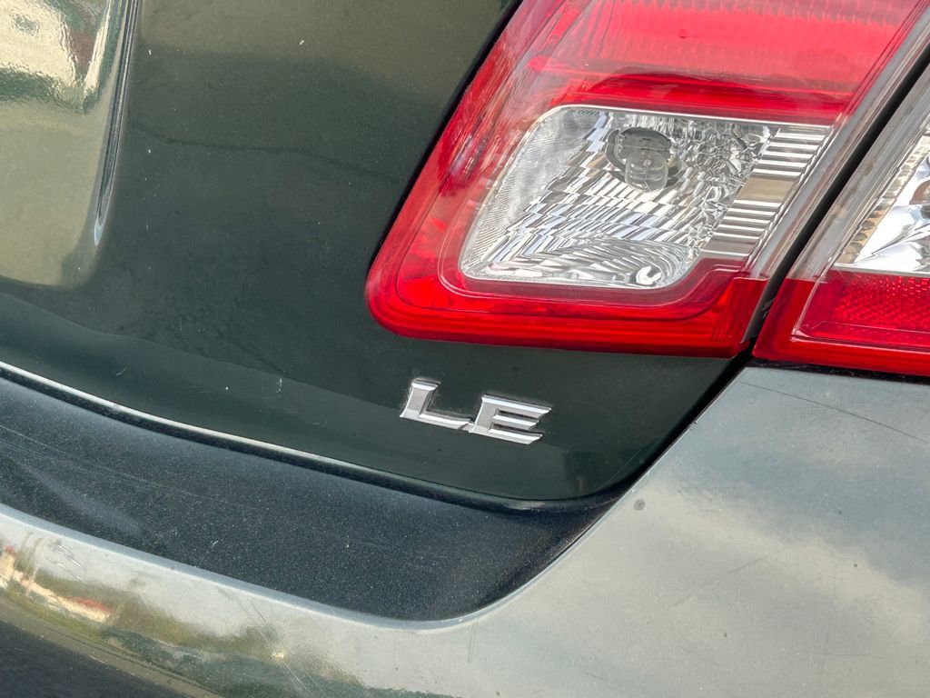 Used 2010 Toyota Camry image 13