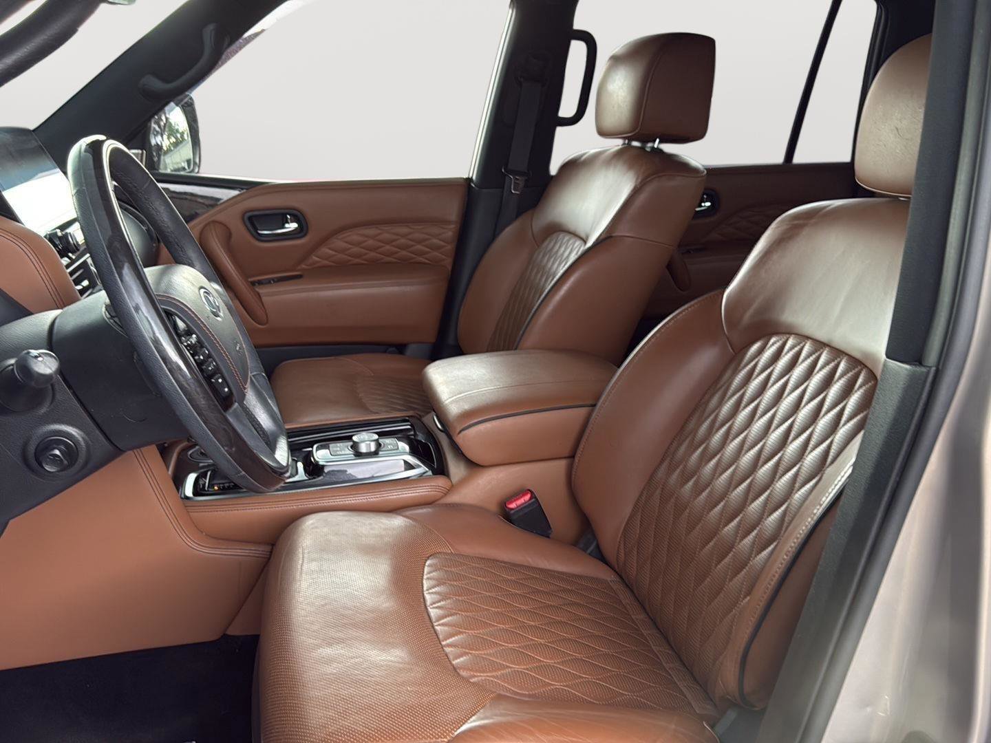 Used 2023 INFINITI QX80 Sensory w/ All-Season Package image 24