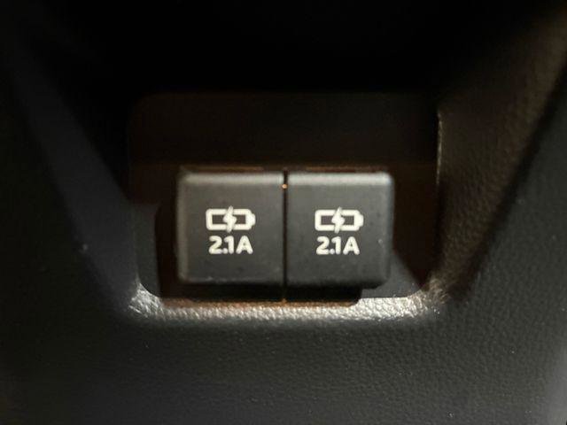 Certified 2019 Toyota RAV4 Limited image 28