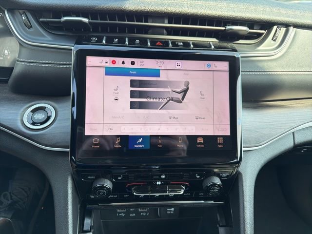 Used 2023 Jeep Grand Cherokee L Limited AWD/4WD image 24