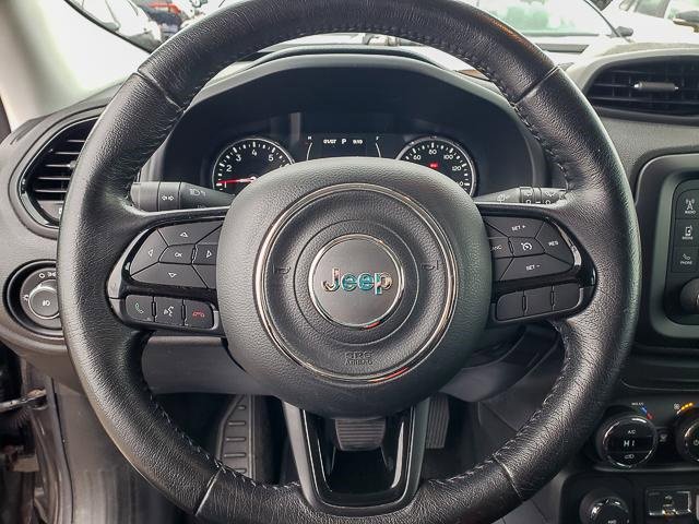 Used 2016 Jeep Renegade Latitude image 19