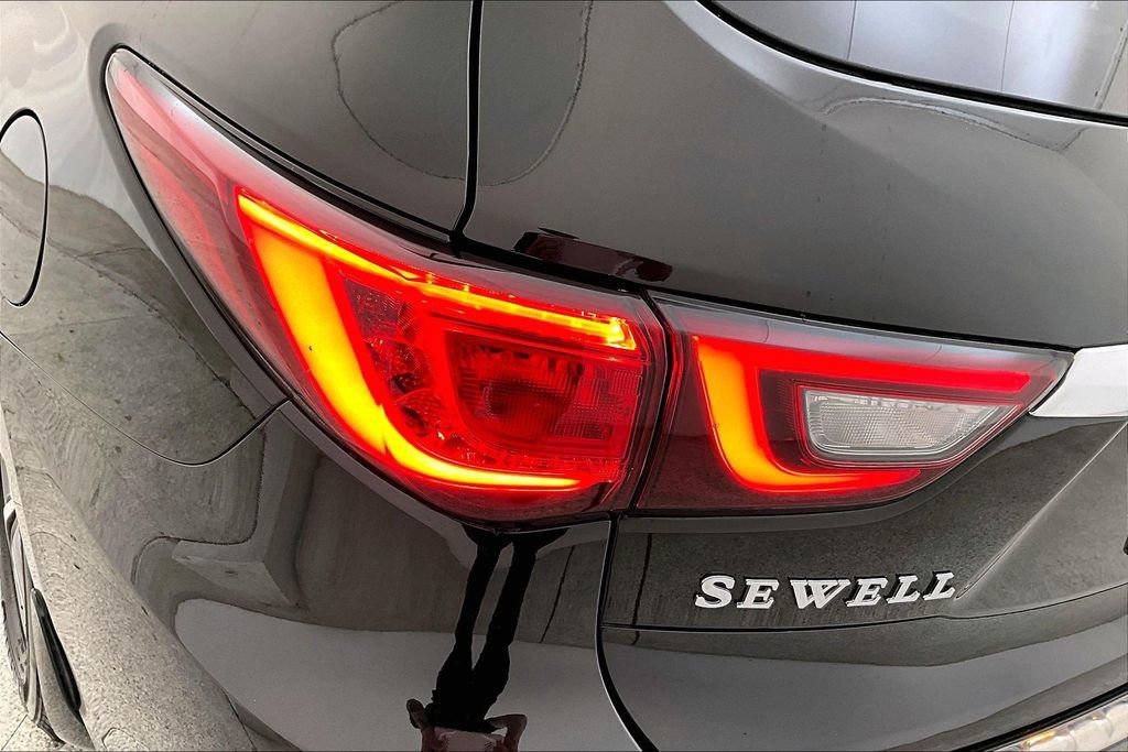 Used 2020 INFINITI QX60 Luxe w/ Essential Package image 40