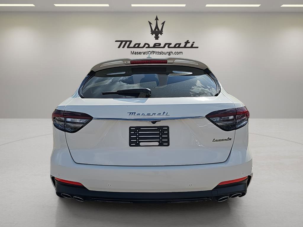 New 2024 Maserati Levante Modena Ultima image 6