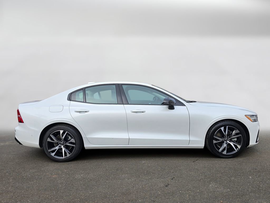 Certified 2024 Volvo S60 B5 Plus FWD image 2