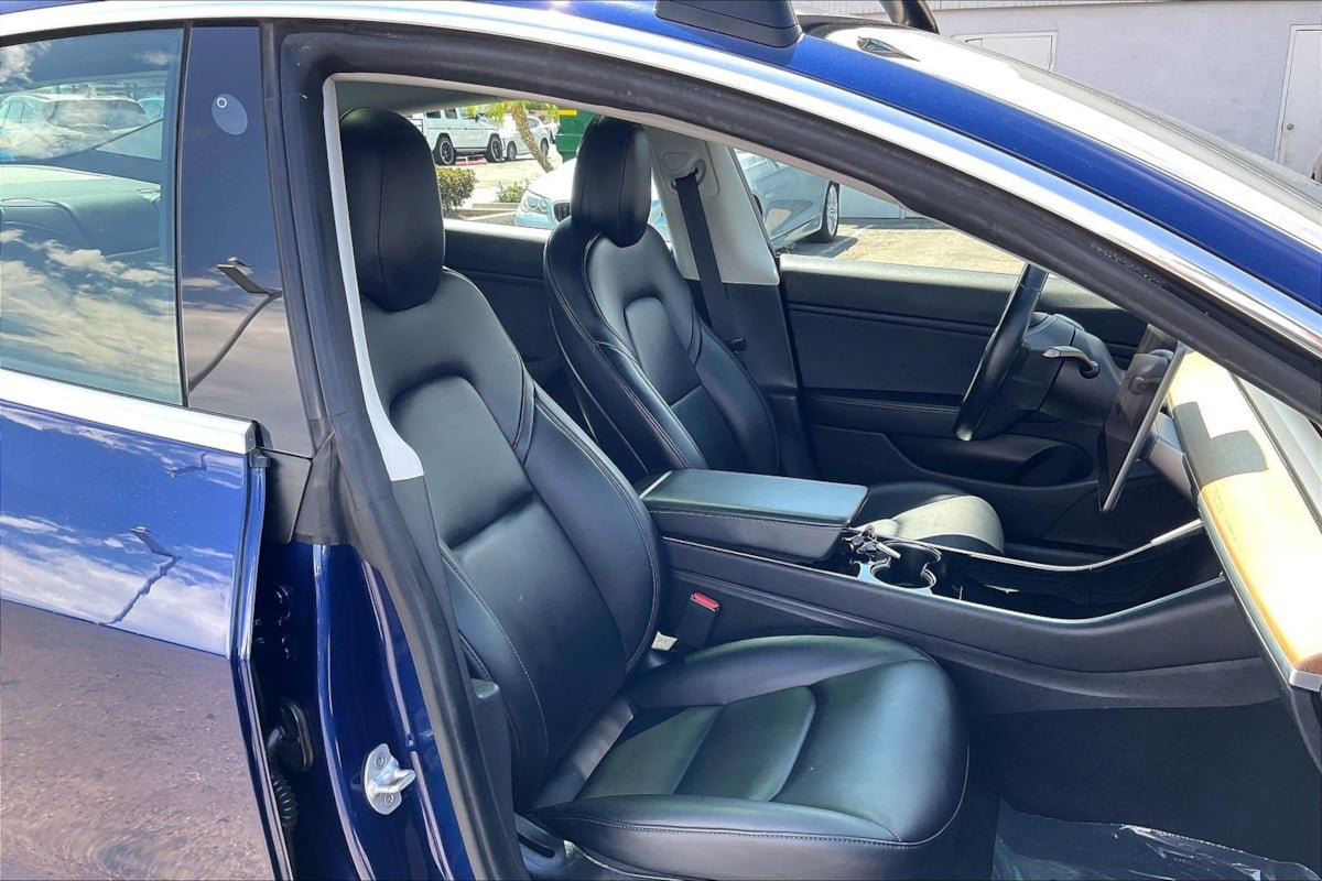 Used 2019 Tesla Model 3 Standard Range Plus RWD image 7