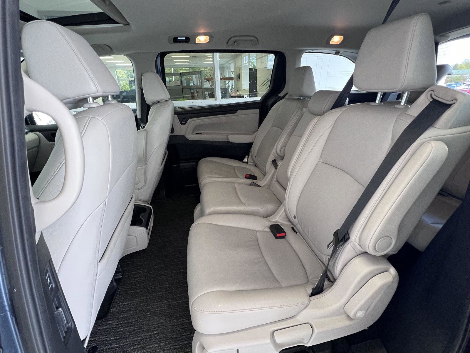 Used 2025 Honda Odyssey EX-L image 12