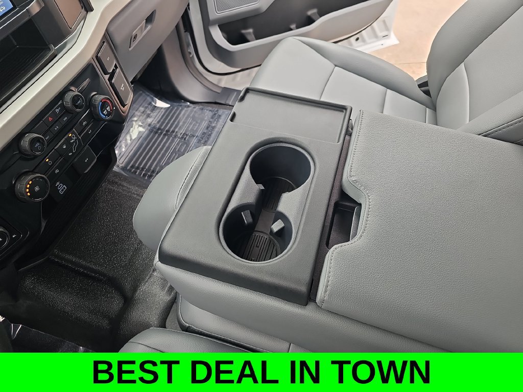 New 2026 Ford F250 XL w/ XL Chrome Package AWD/4WD image 23