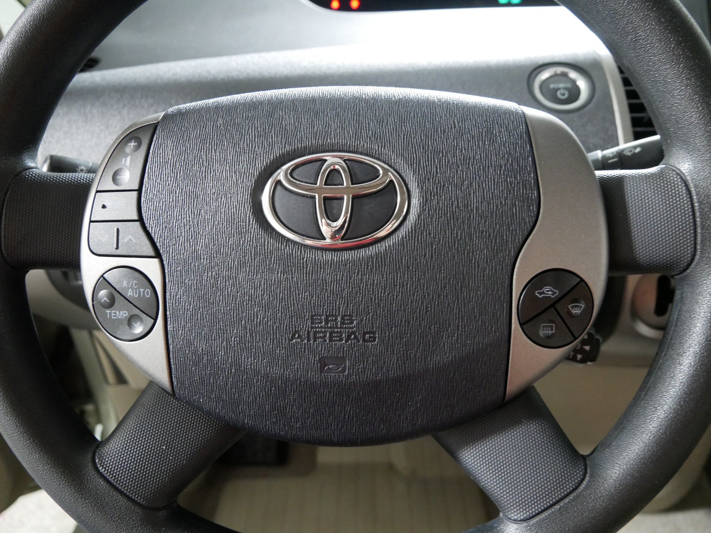 Used 2009 Toyota Prius w/ Pkg 2 FWD image 25