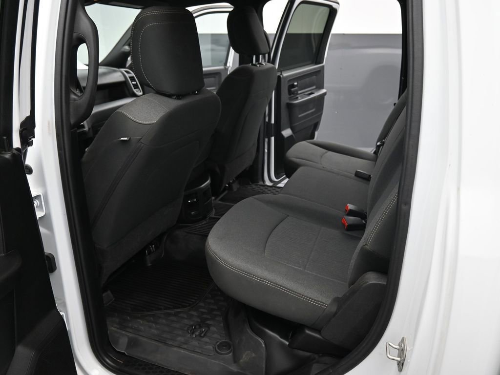 Used 2024 RAM 3500 Tradesman w/ Chrome Appearance Group image 14