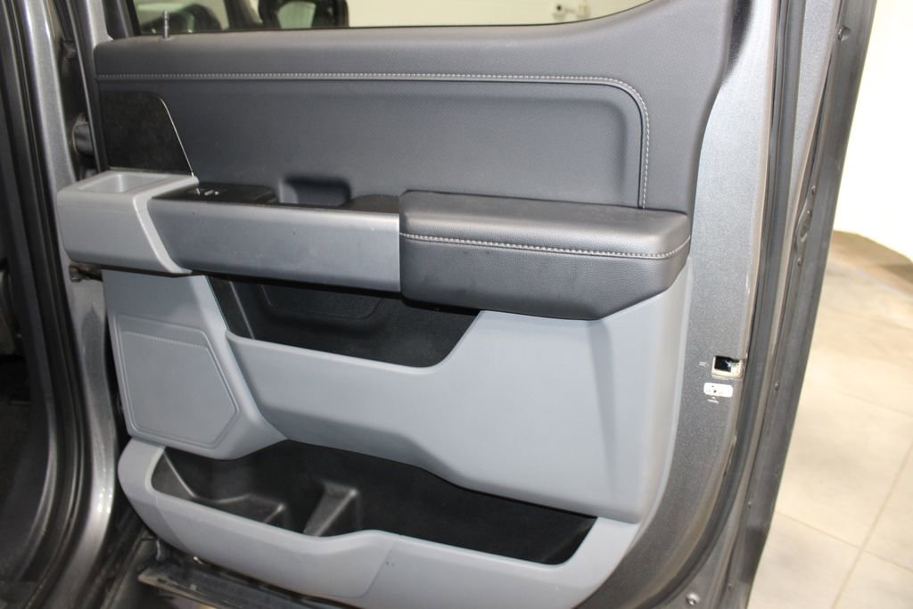 Used 2022 Ford F150 XLT w/ Equipment Group 301A Mid image 32