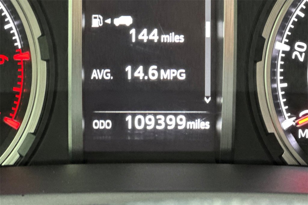 Used 2021 Toyota 4Runner Limited image 28