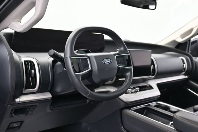 Certified 2025 Ford Expedition Max Active RWD image 17