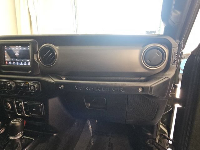Used 2021 Jeep Wrangler Unlimited Sport AWD/4WD image 34