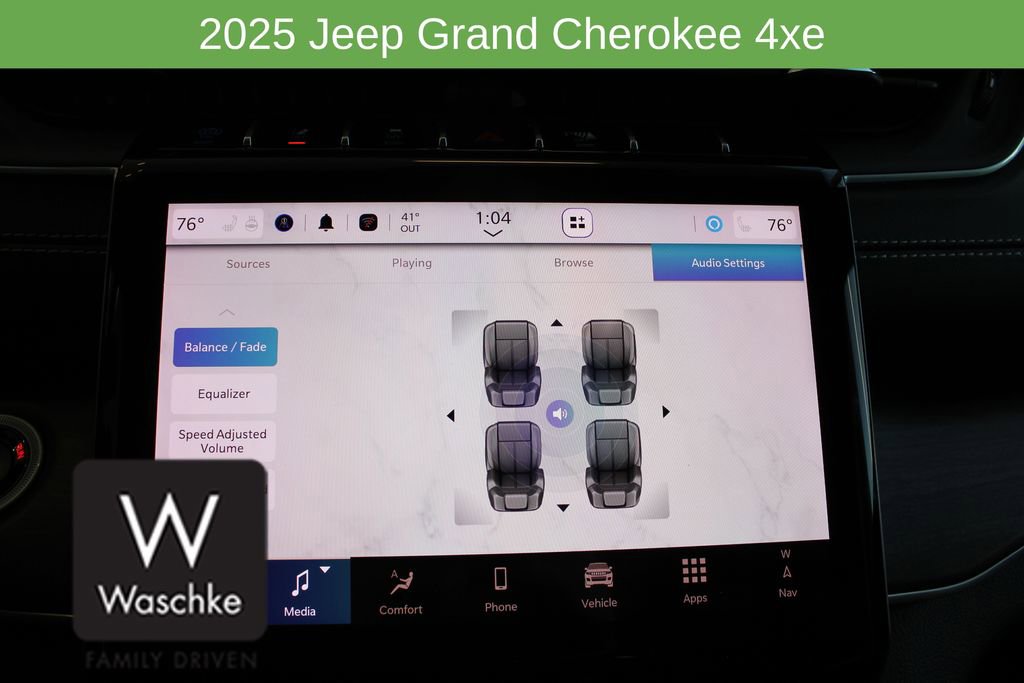 New 2025 Jeep Grand Cherokee Limited 4xe w/ Trailer Tow Package image 42