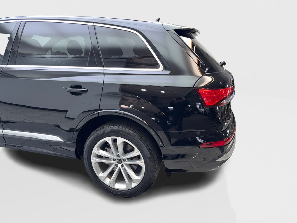 Used 2025 Audi Q7 3.0T Premium Plus AWD/4WD image 19
