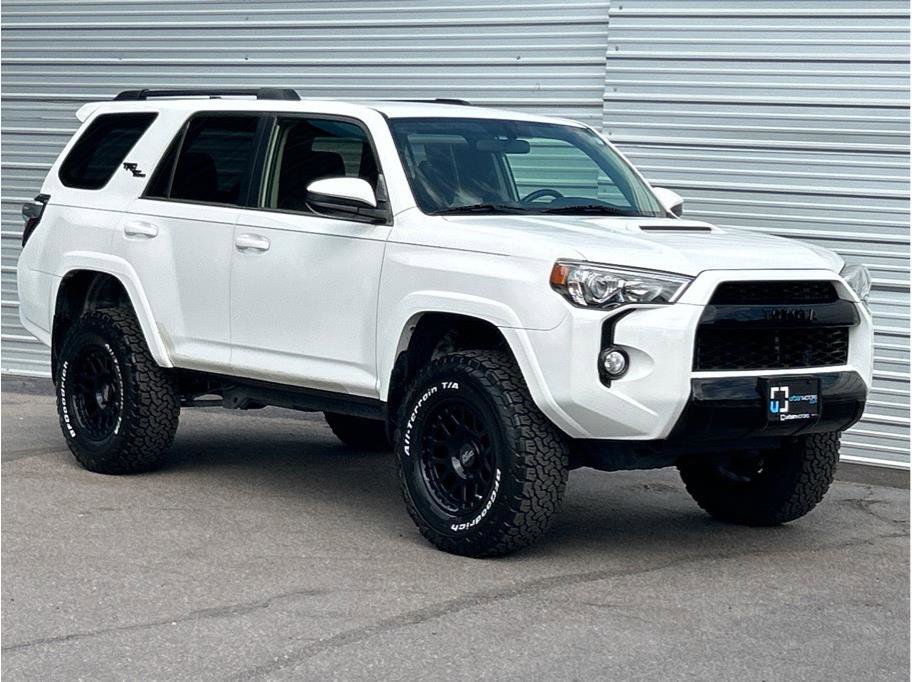 Used 2019 Toyota 4Runner TRD Off-Road Premium image 12